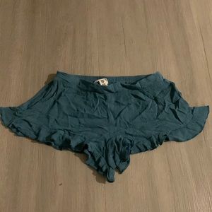 Brand: Bethany Mota.    Color: Turquoise